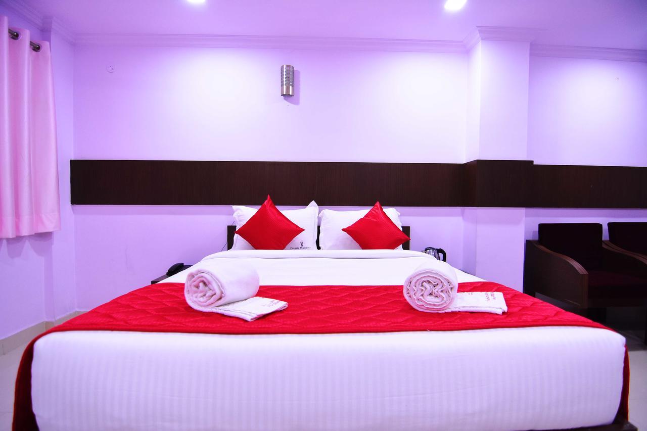 Fabhotel Panasia Residency Hotel 4*